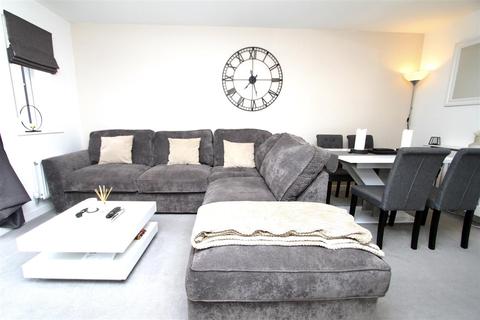 21 The Circle, Great Blakenham, Ipswich, IP6 0FD
