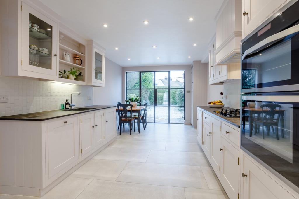 Kitchen/Breakfast