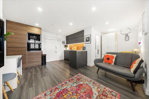 undefined, Spencer Mews, Hammersmith, London, W6
