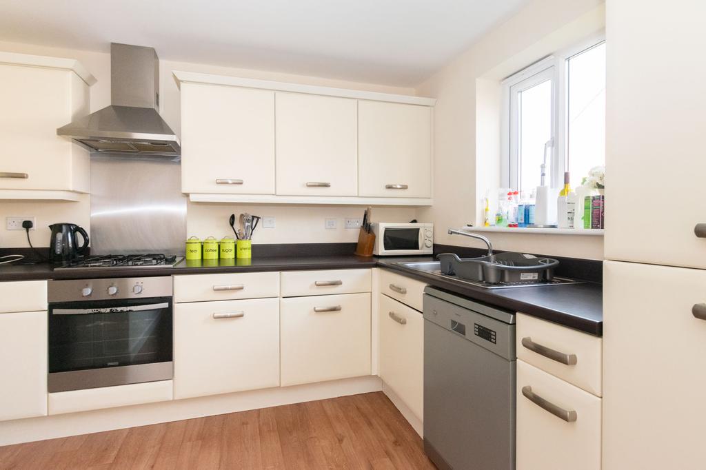 Kitchen 1