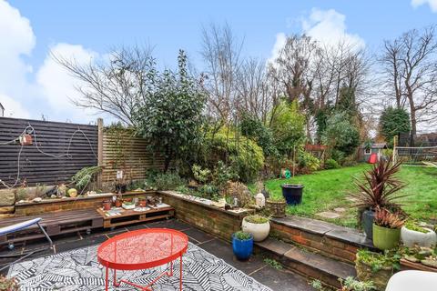 94 Palace View, Bromley, BR1 3ER