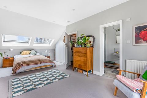 94 Palace View, Bromley, BR1 3ER