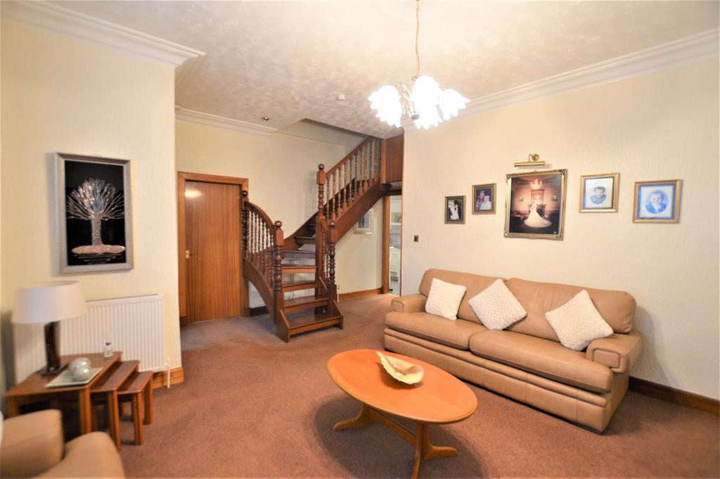 152 Glencairn Street, STEVENSTON... 3 bed detached bungalow £185,000