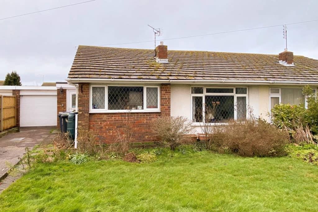 Mill Lane, Herne Bay 2 bed semidetached bungalow £290,000