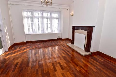 71 Ashdown Crescent, Cheshunt, Waltham Cross, EN8 0RQ
