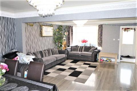 9 Abbey Road, Gravesend, DA12 1RG