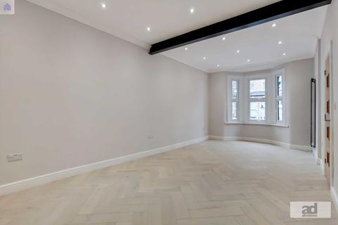 72 Granleigh Road, London, E11 4RQ