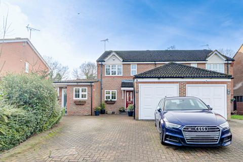 3 bedroom semi-detached house for sale, Armstrong Close, London Colney, St. Albans, AL2