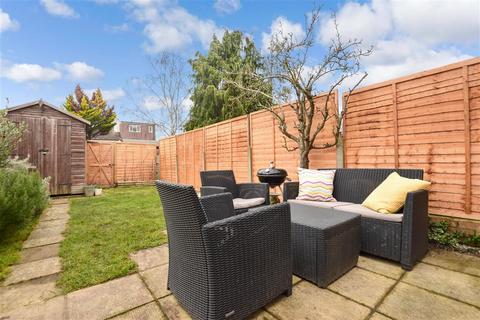 3 Garratt Close, Croydon, CR0 4PW