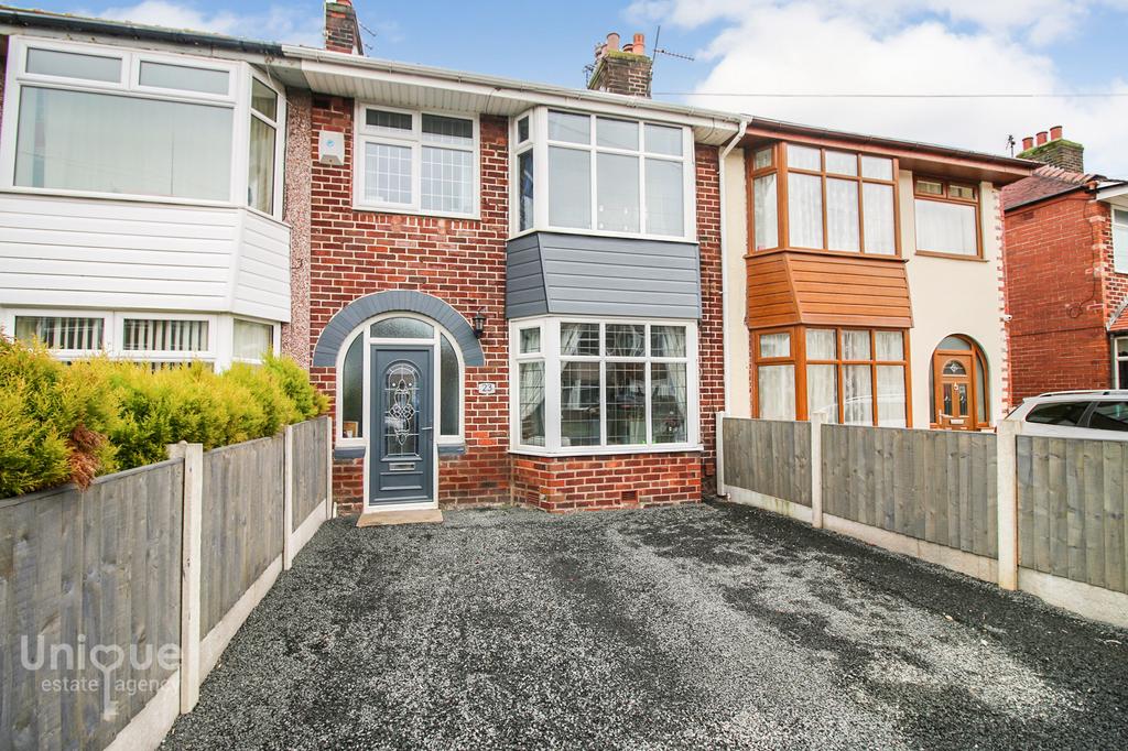 Rosemede Avenue, Blackpool, FY4 3 bed terraced house £127,500
