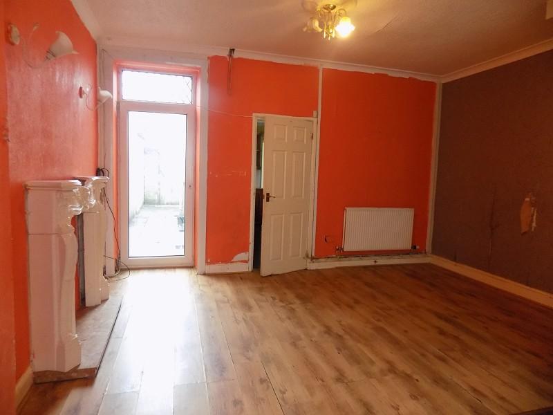 Leslie Street, Port Talbot, Neath Port Talbot. SA12 6EW 3 bed terraced