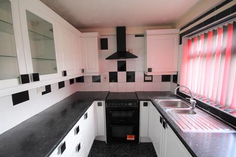 4 bedroom terraced house to rent, Shakespeare Gardens, Leeds, West Yorkshire, LS9