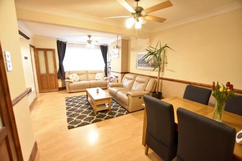 85 Hamilton Road, Feltham, TW13 4PR