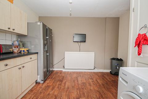 86 Bramham Drive, Harrogate, HG3 2TY