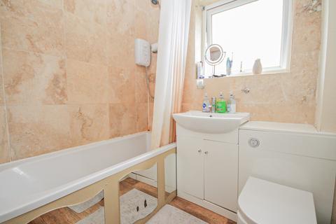 86 Bramham Drive, Harrogate, HG3 2TY