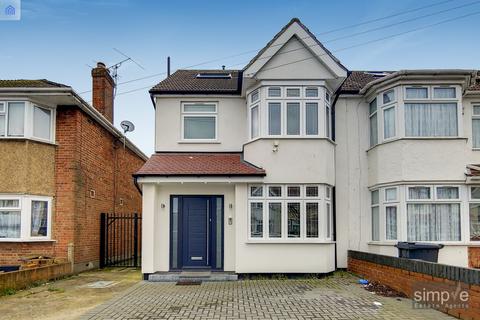1 Evelyn Grove, Southall, UB1 2BW