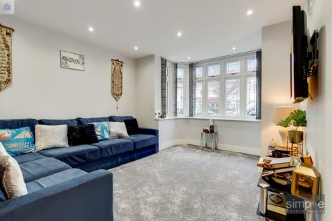 1 Evelyn Grove, Southall, UB1 2BW