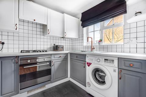 8 Woolbrook Road, Dartford, DA1 3RD