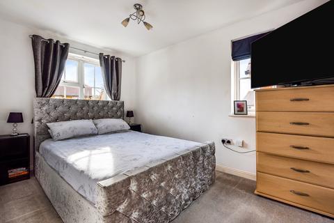 8 Woolbrook Road, Dartford, DA1 3RD