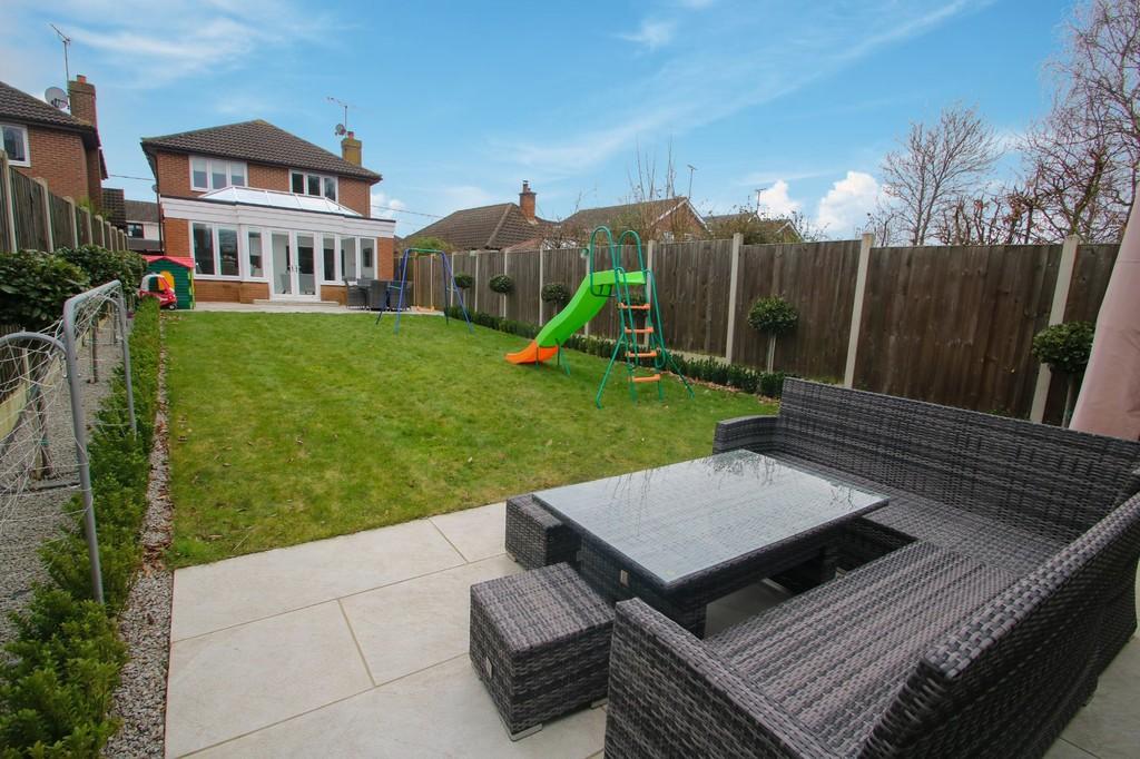 Branksome Avenue, Hockley 4 bed detached house £685,000