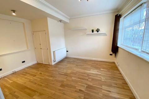 21 Stanhope Road, Carshalton, SM5 4LH