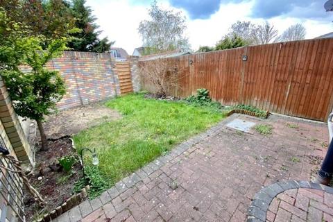 21 Stanhope Road, Carshalton, SM5 4LH