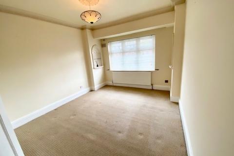 21 Stanhope Road, Carshalton, SM5 4LH