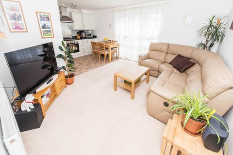 53 Heron Way, Wallington, SM6 9DX