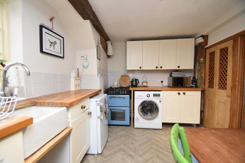 4 Lower Street, Sproughton, Ipswich, IP8 3AA