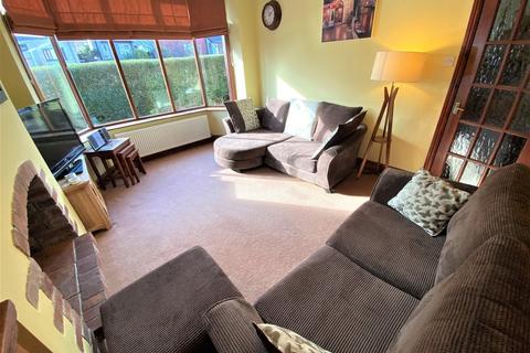 118 Airedale Road, Sheffield, S6 4AW