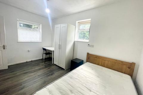 undefined, Westridge Road, Southampton