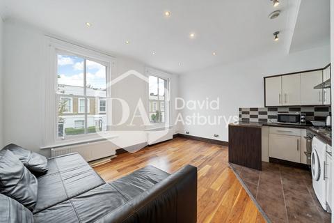 2 bedroom flat to rent, Whewell Road, Archway, London