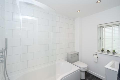 24 Limeway Terrace, Dorking, RH4 1HZ