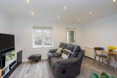 1 bedroom semi-detached house for sale, Limeway Terrace, Dorking