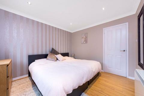 30 Taylors Close, Sidcup, DA14 6TL