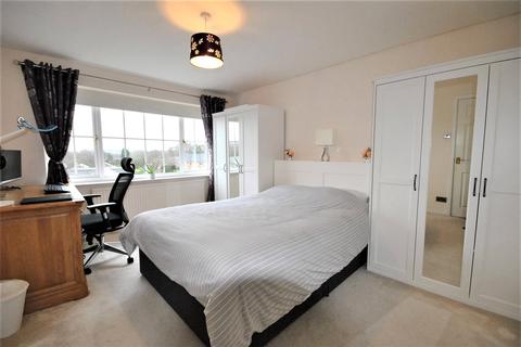 9 Adel Vale, Adel, Leeds, LS16 8LF