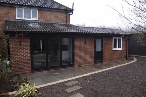 20 Mere Road, Marston, Northwich, CW9 6DR