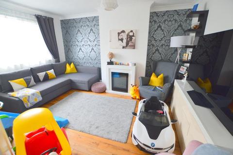15 Briar Close, Luton, LU2 8EA