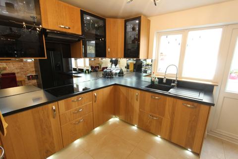 53 Bersham Lane, Badgers Dene, Grays, RM17 5EN