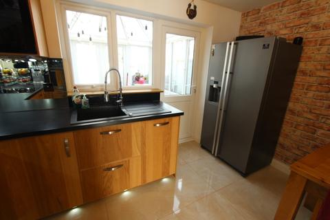 53 Bersham Lane, Badgers Dene, Grays, RM17 5EN