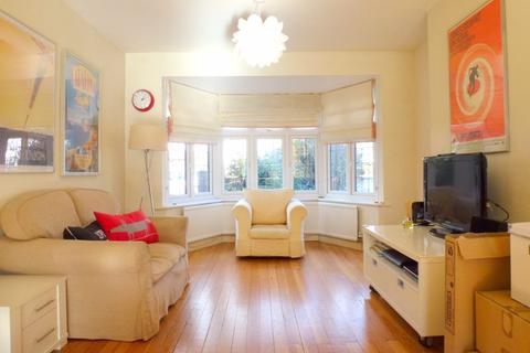 3 bedroom terraced house to rent - Tudor Drive, North Kingston, KT2