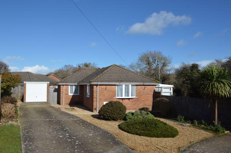 BINSTEAD 3 bed detached bungalow for sale £289,950