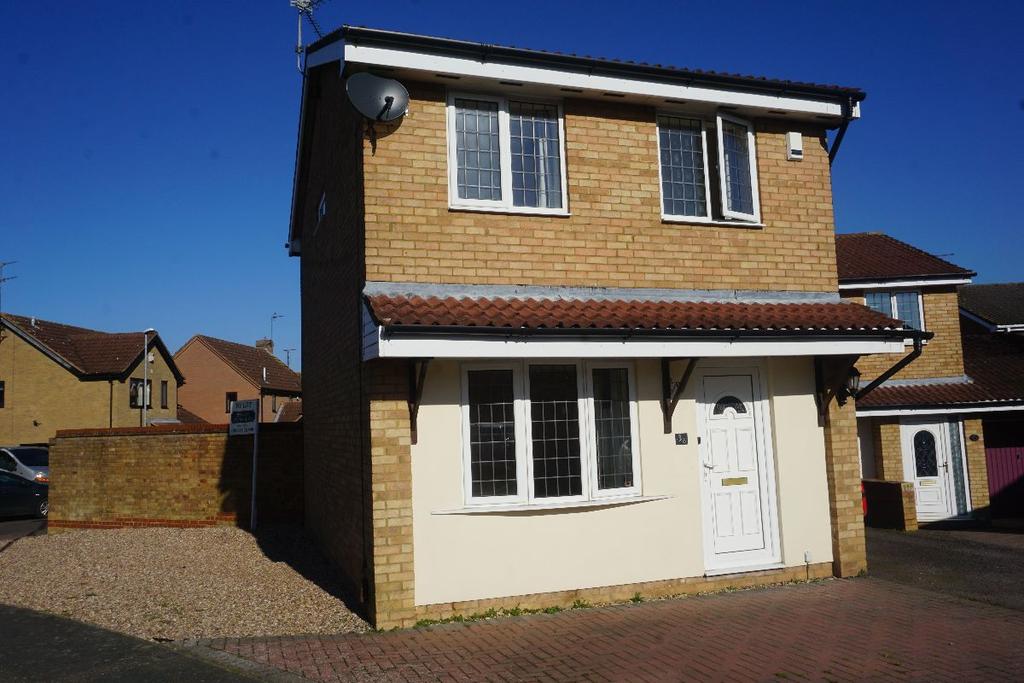 MEDWAY DRIVE, WELLINGBOROUGH 3 bed detached house £900 pcm (£208 pw)