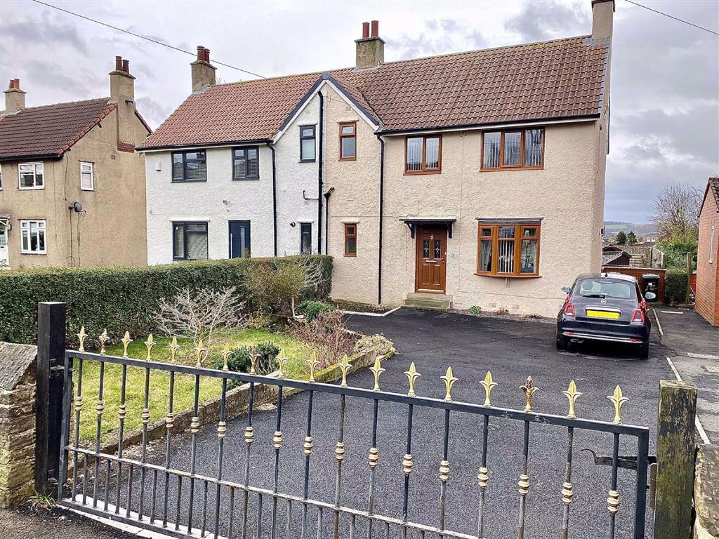 Old Bank Road, Mirfield, WF14 3 bed semidetached house £184,950