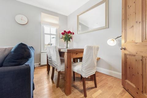 4a Wingford Road, London, SW2 4DS