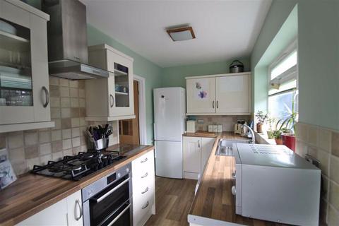 25 Nursery Road, Meopham, Gravesend, DA13 0NE