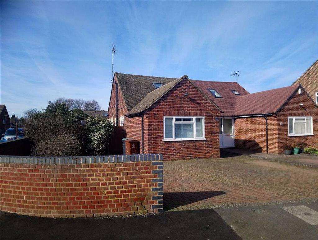 Nursery Road, Meopham 2 bed semidetached bungalow £450,000
