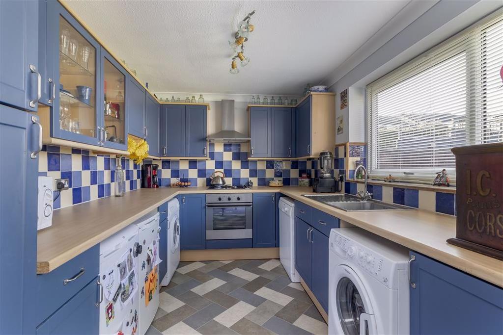 Chaucer Green, Harrogate, North... 3 bed mews £235,000