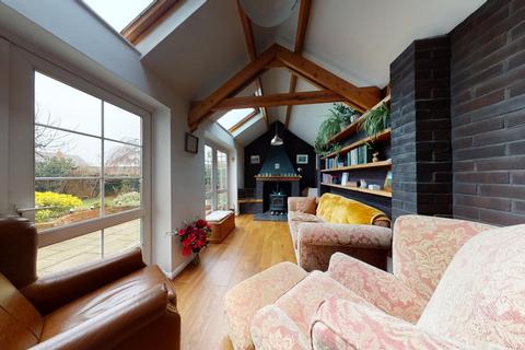 1, Parsonage Oast Collards Close, Monkton, Ramsgate, CT12 4JS