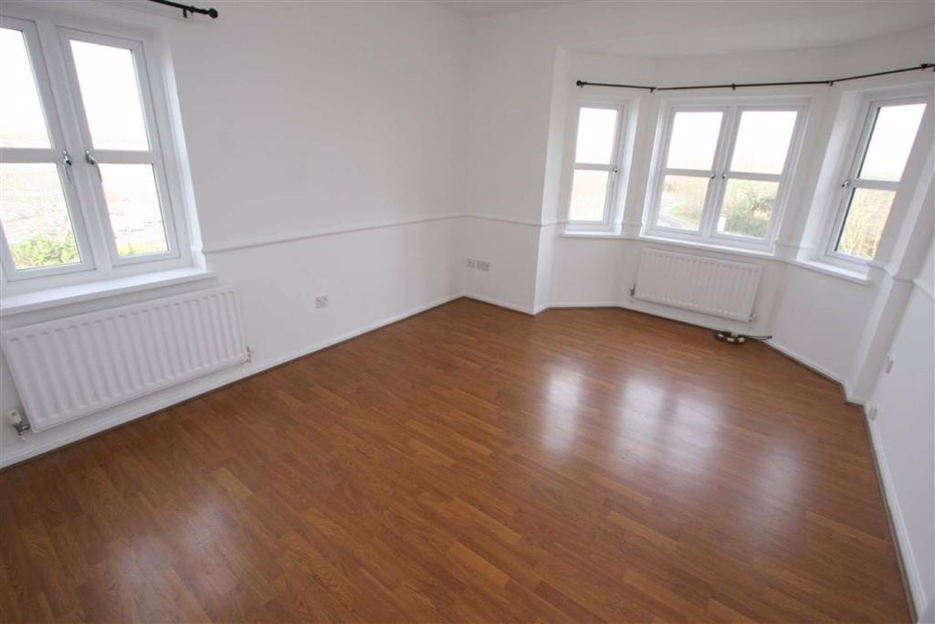 Carnoustie Court, West Monkseaton... 2 bed apartment £145,000